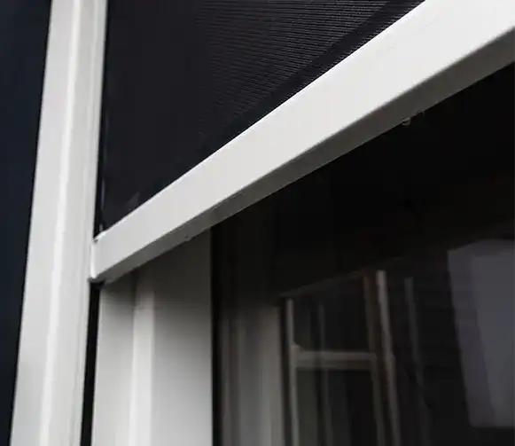 Screens als zonwering laten plaatsen